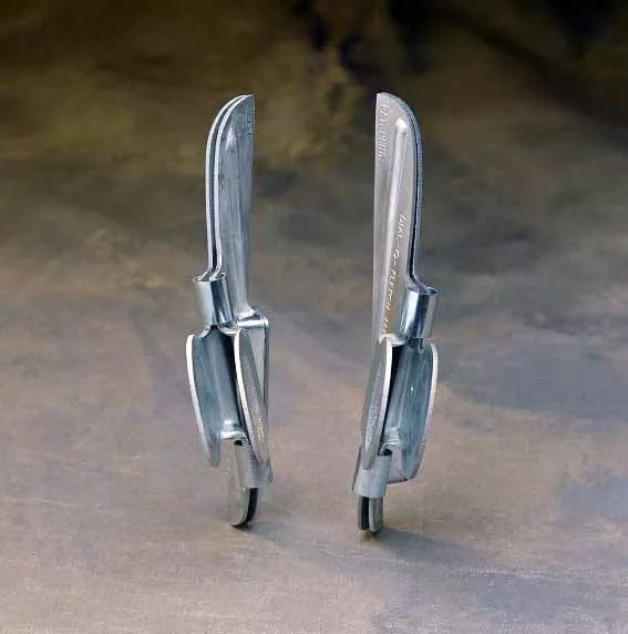Bitzenburger Die-Cast Fletching Clamp